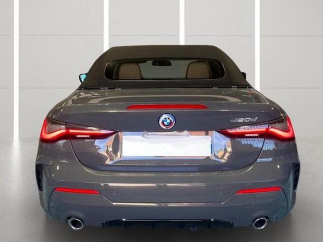 BMW Serie 4 Cabriolet M SPORT Gris clair de 2022