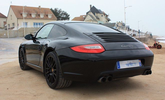 Porsche 911 carrera 997 fuul black Noir de 2011