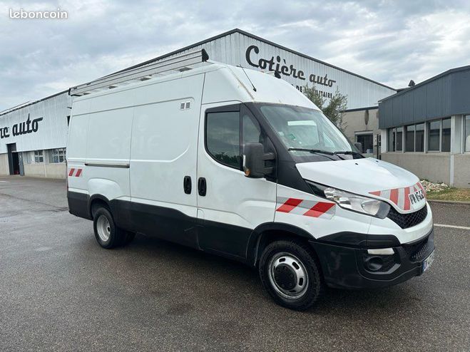 Iveco Daily 12990 ht fourgon atelier l2h2 35c13  de 2015