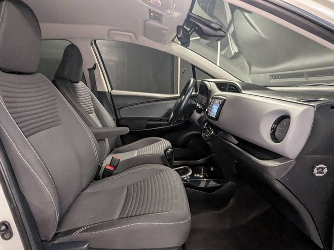 Toyota Yaris 100h - BV e-CVT - Style / Garantie 12 Mo BLANC de 2015