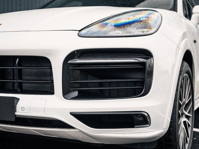Porsche Cayenne Coup hybride blanc de 2021