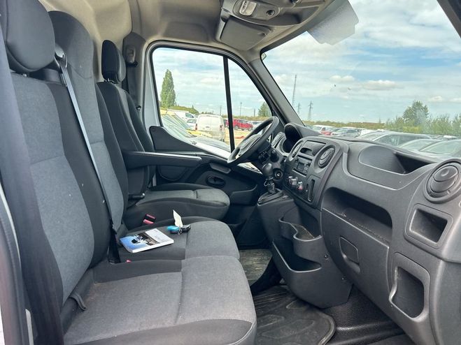 Renault Master FOURGON L2H2 2.3 dCi 110 GRAND CONFORT 3 Blanc de 2019