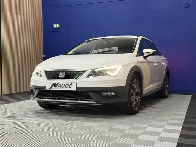 Seat Leon X-Perience 4Drive 2.0 TDI 150 CH DSG 7 BLANC de 2018
