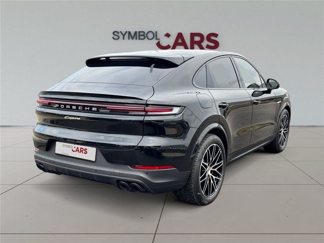 Porsche Cayenne E-HYBRID 3.0 V6 470 CH Cayenne Noir de 2024