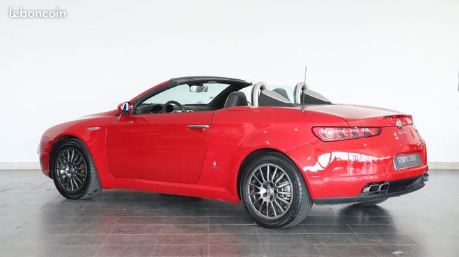Alfa romeo Spider 2.4 jtdm 200ch Rouge de 2007