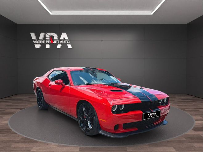 Dodge Challenger  6.4 V8 SRT 392 Scat Pack  492 ch  Au Rouge de 2018