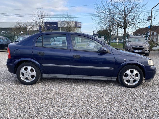 Opel Astra 1.6 I 100 CH BLEU FONCE de 2001