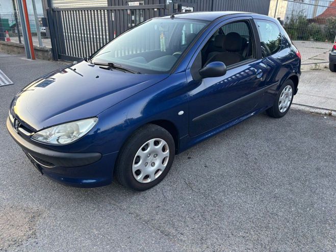 Peugeot 206 1.4 XT 75 BVA 3P BLEU de 2003