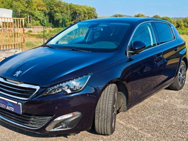 Peugeot 308 1.6 hdi Bleu fonc de 2017