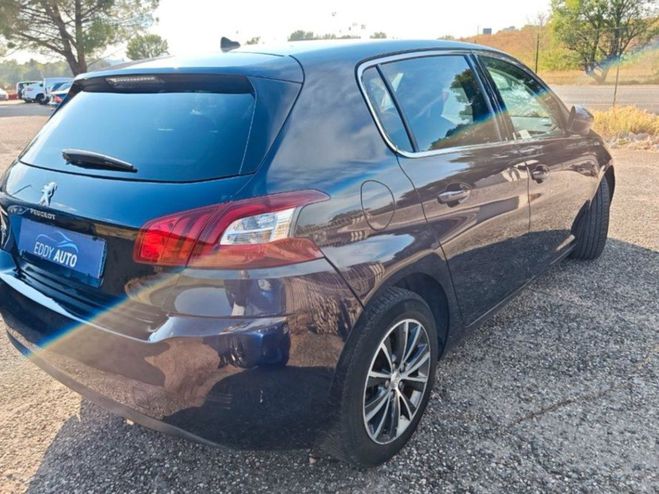 Peugeot 308 1.6 hdi Bleu fonc de 2017