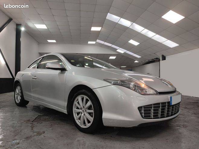 Renault Laguna 2.0 DCi 150Ch 151.000 KM  de 2009