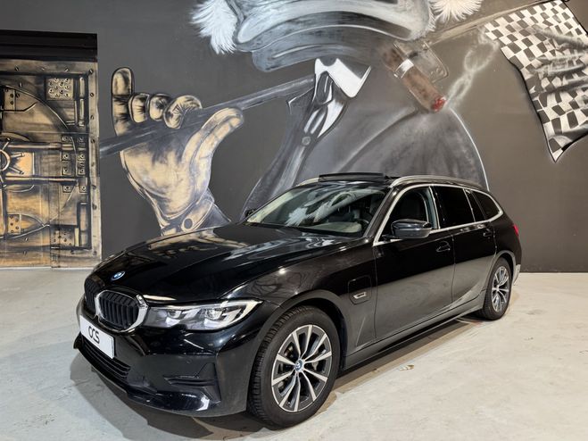 BMW Serie 3 Touring 330e 292ch XDRIVE OPTIONS Noir de 2021