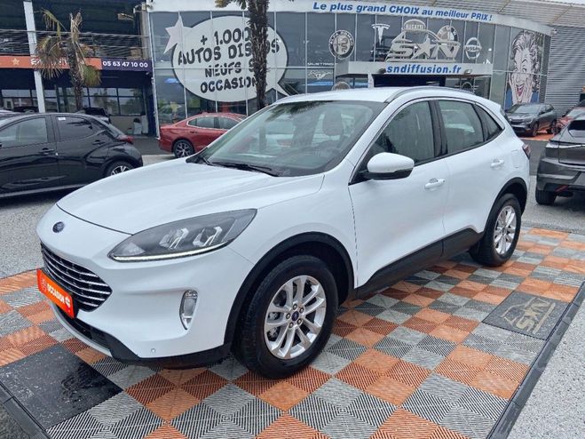 Ford Kuga 2.5 Duratec 190 TITANIUM FLEXIFUEL Blanc de 2022