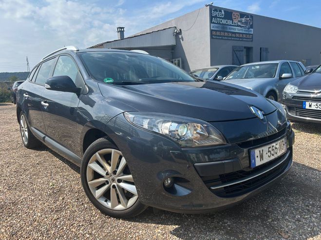 Renault Megane III ESTATE 1.9 DCI 130 LUXE Dynamique Noir de 2011