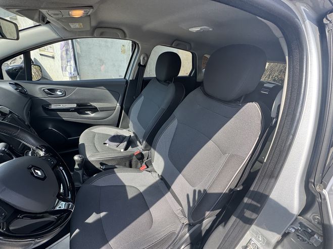 Renault Captur 0.9 TCE 90CH STOP&START ENERGY INTENS EC GRIS C de 2014