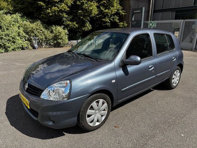 Renault Clio 1.5 DCI 65CH CAMPUS.COM 5P GRIS de 2010