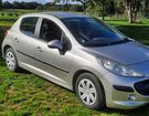 Peugeot 207 1.6 HDi 90 ch à Évry (91) Peugeot 207 1.6 HDi 90 ch à Évry (91)