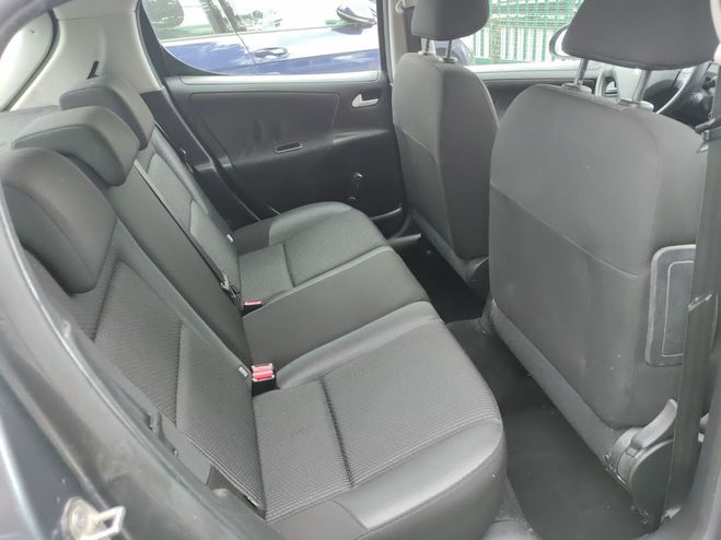 Peugeot 207 1.4 HDI  68 CV 5P  CLIM Gris de 2012