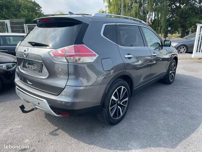 Nissan X Trail dci 130 connect edition xtronic Gris de 2016