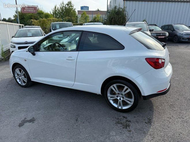 Seat Ibiza 1.4 16v 85 sport Blanc de 2010