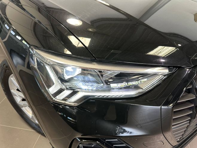 Audi Q3 35 TFSI 150 ch S tronic 7 S line Noir de 2024
