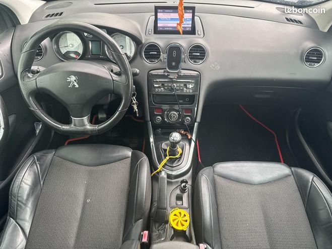 Peugeot 308 1.6 VTI 120CH TOIT PANORAMIQUE Gris de 2011