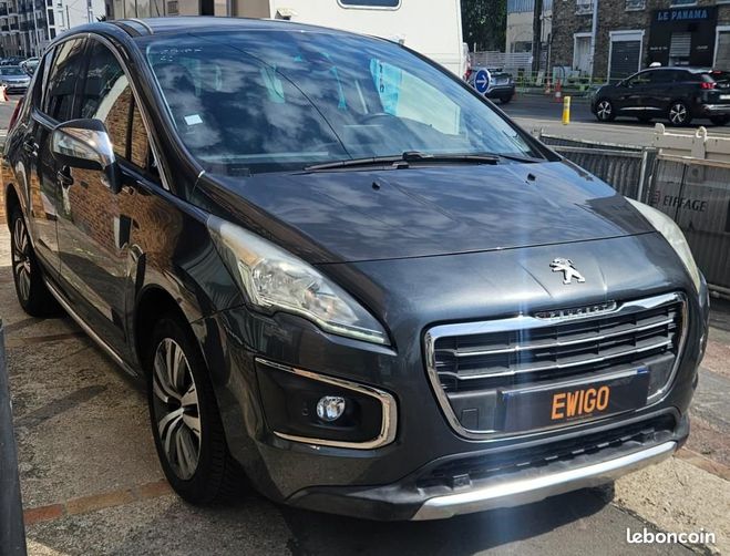 Peugeot 3008 STYLE 130 CH Gris de 2016