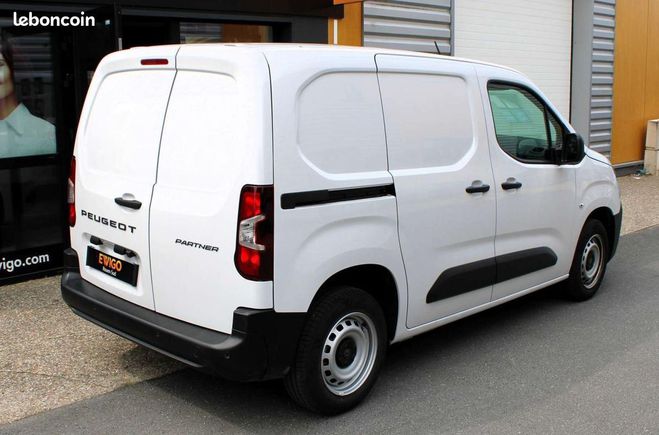 Peugeot Partner VU FOURGON 1.5 BLUEHDI 100 650KG L1 M ST Blanc de 2025