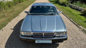  Voir détails -Jaguar XJ 40 sovereign 1990 à Marcq (78)