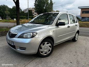  Voir détails -Mazda 2 1.25 elegance à Saint-Martin-d'Hres (38)
