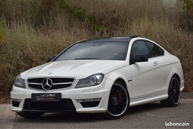 Mercedes Classe C Coupe Sport C63 AMG PACK PERFORMANCE 487 Blanc de 2012