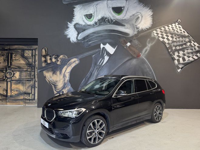 BMW X1 xDrive25e Lounge Toit ouvrant Attelage Noir de 2020