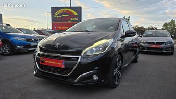  Voir détails -Peugeot 208 1.6 BlueHDi 120ch SetS BVM6 GT Line à Perpignan (66)