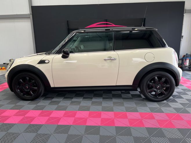 Mini Cooper 1.6I PACK CHILI 120 CH TOIT OUVRANT Beige de 2009