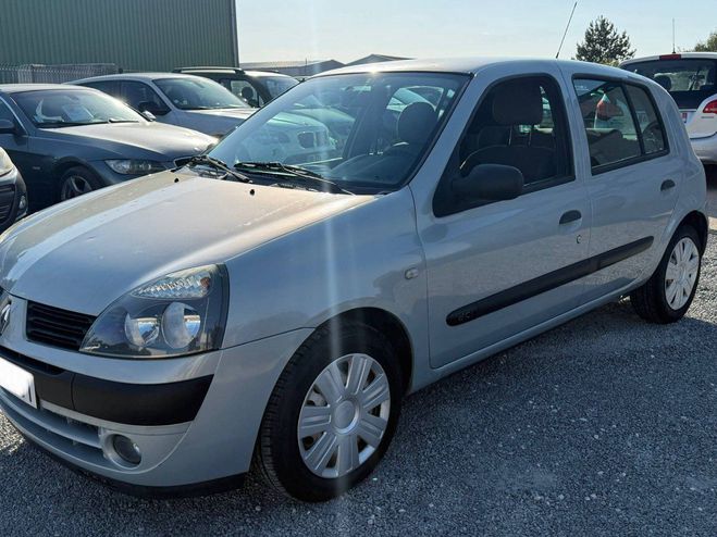Renault Clio II (B/C65) 1.5 dCi 65ch Extrme 5p BLANC de 2004