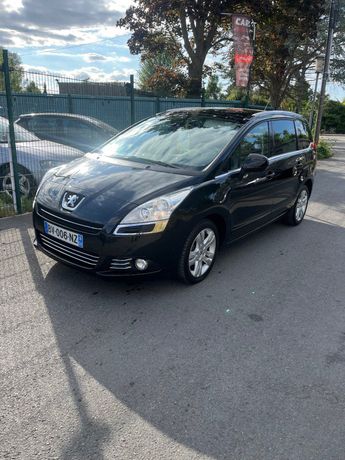  Voir détails -Peugeot 5008 1.6 HDI 112 cv à Waziers (59)