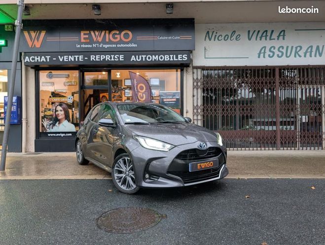 Toyota Yaris IV 116h ICONIC 5P MY21 ENTRETIEN CONSTRU Gris de 2021