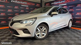  Voir détails -Renault Clio BUSINESS 1.6 E-Tech Hybride 140 CV GARAN à Cappelle-la-Grande (59)