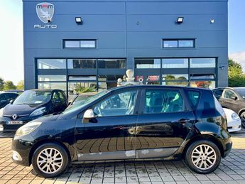  Voir détails -Renault Megane SCENIC 1.5 dCi 110ch ECO2 LIMITED à Nouvoitou (35)