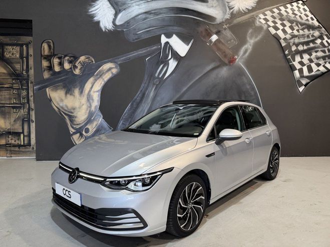 Volkswagen Golf 8 1.5 eTSI 130 DSG7 Style Toit ouvrant Gris Clair de 2021