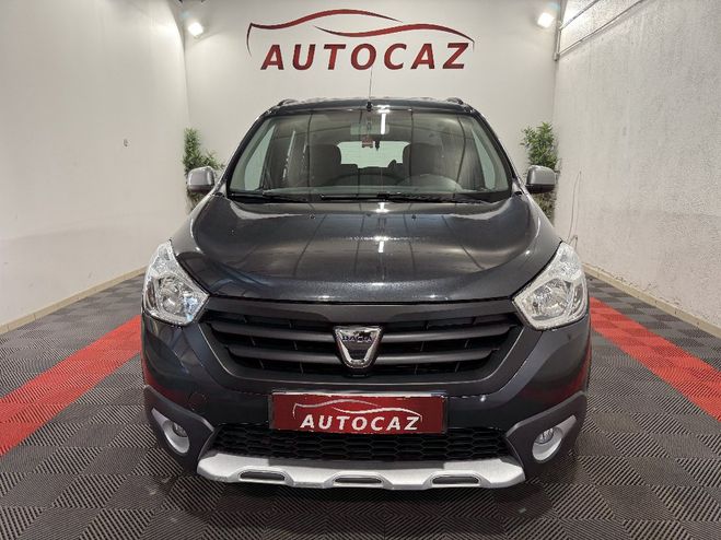 Dacia Lodgy dCI 110 7 places Stepway BVM6  ATTELAGE* Gris Fonc de 2016