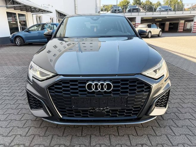 Audi A3 Sportback IV 30 TFSI 110ch S line Gris Daytona Nacr de 2021