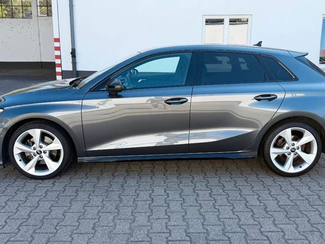 Audi A3 Sportback IV 30 TFSI 110ch S line Gris Daytona Nacr de 2021