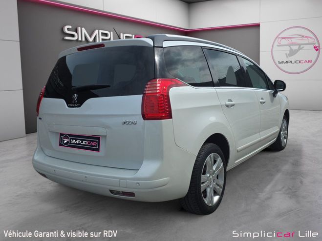 Peugeot 5008 1.6 BlueHDi 120ch BVM6 7 Places Allure / Blanc de 2016