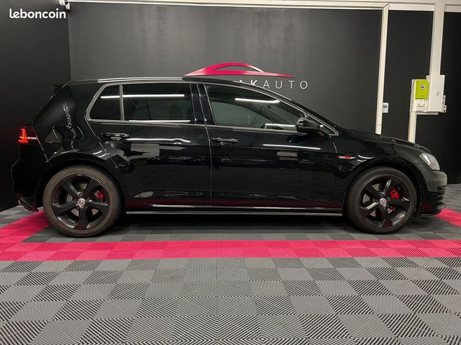 Volkswagen Golf 2.0 TSI 220 BlueMotion Technology GTI SI Noir de 2013