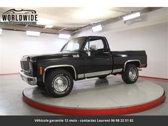  Voir détails -Chevrolet C10 v8 tout compris à Paris (75)