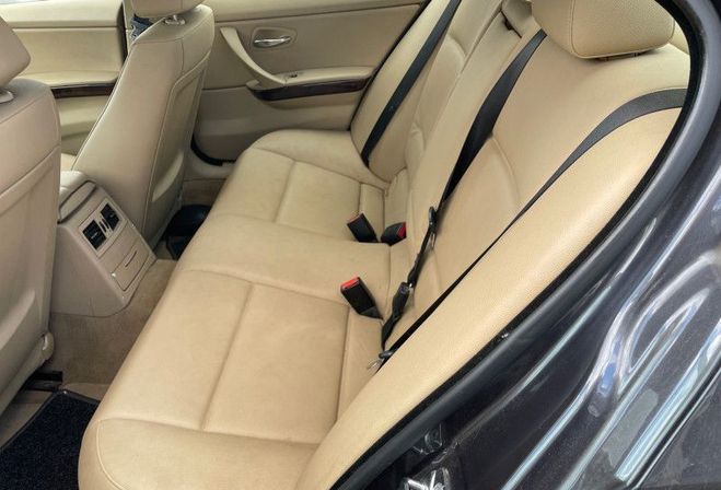 BMW Serie 3 BVA (E90) 320DA 150CH LUXE  de 2007
