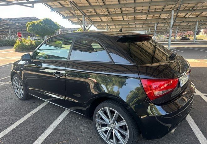 Audi A1 S. Line 1,6 TDi  de 2012