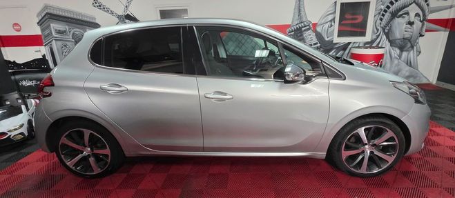Peugeot 208  1.2 110 FELINE  de 2018