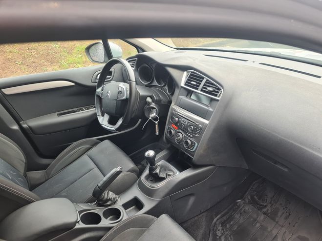 Citroen C4 1.6 16v ATTRACTION CARNET FACTURE Gris de 2012